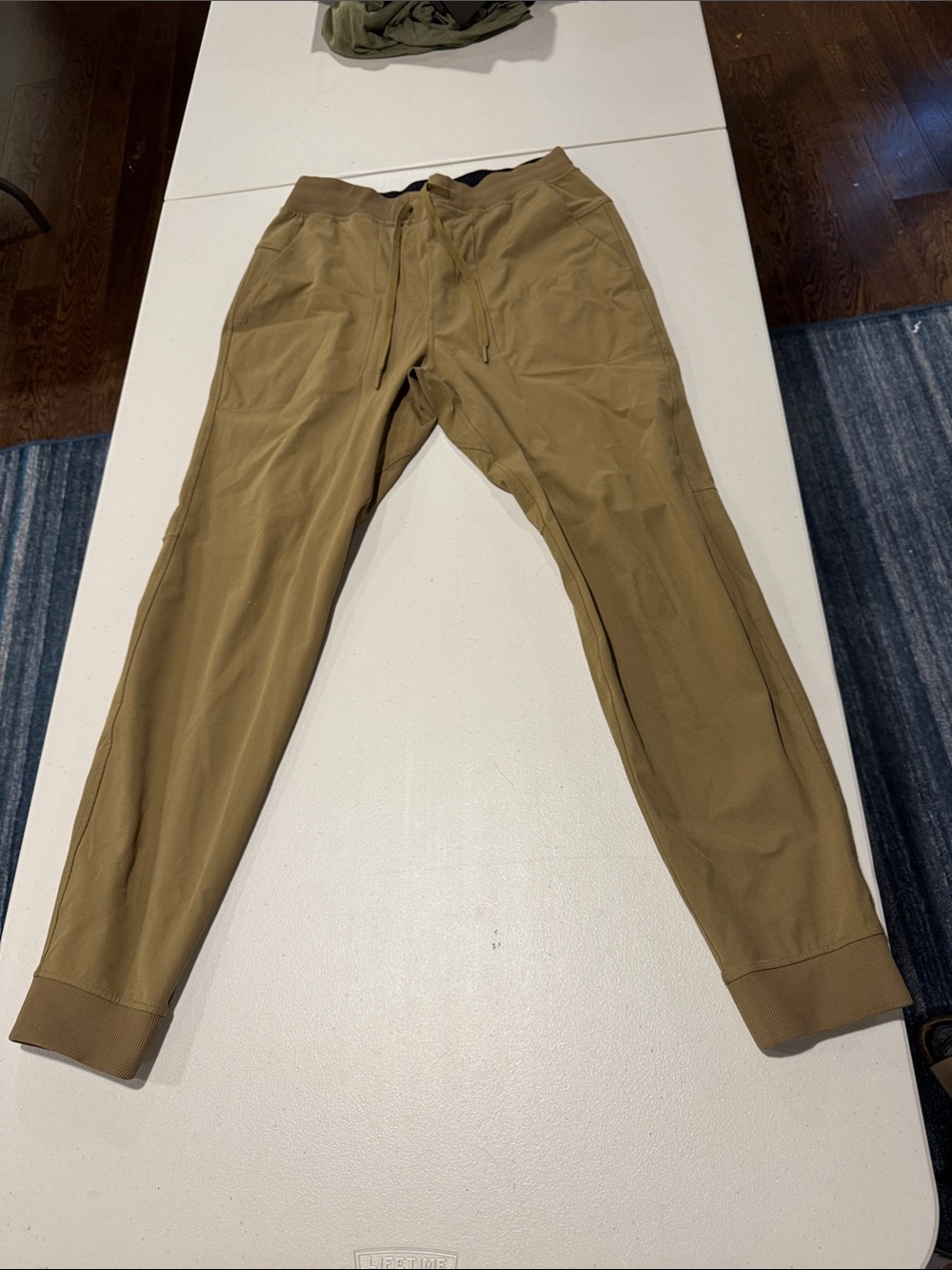 lululemon athletica Men's Khaki Drawstring Joggers